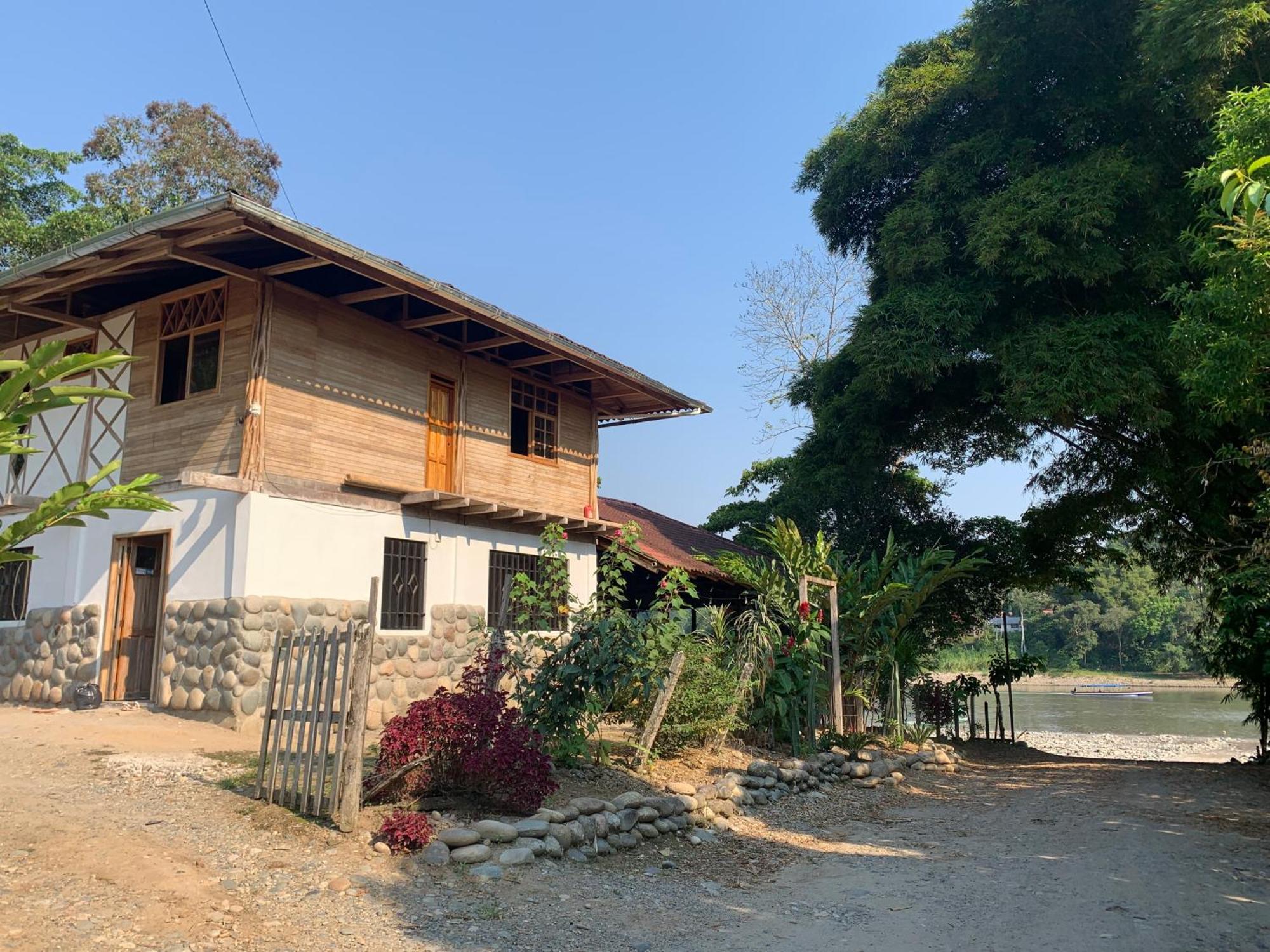 Apartmán Playa Tortuga Puerto Misahuallí Exteriér fotografie